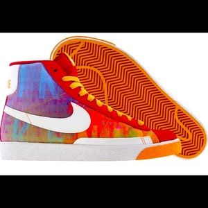 Nike - Blazer - Brilliant Magenta - Size W8 (6.5Gradeschool)